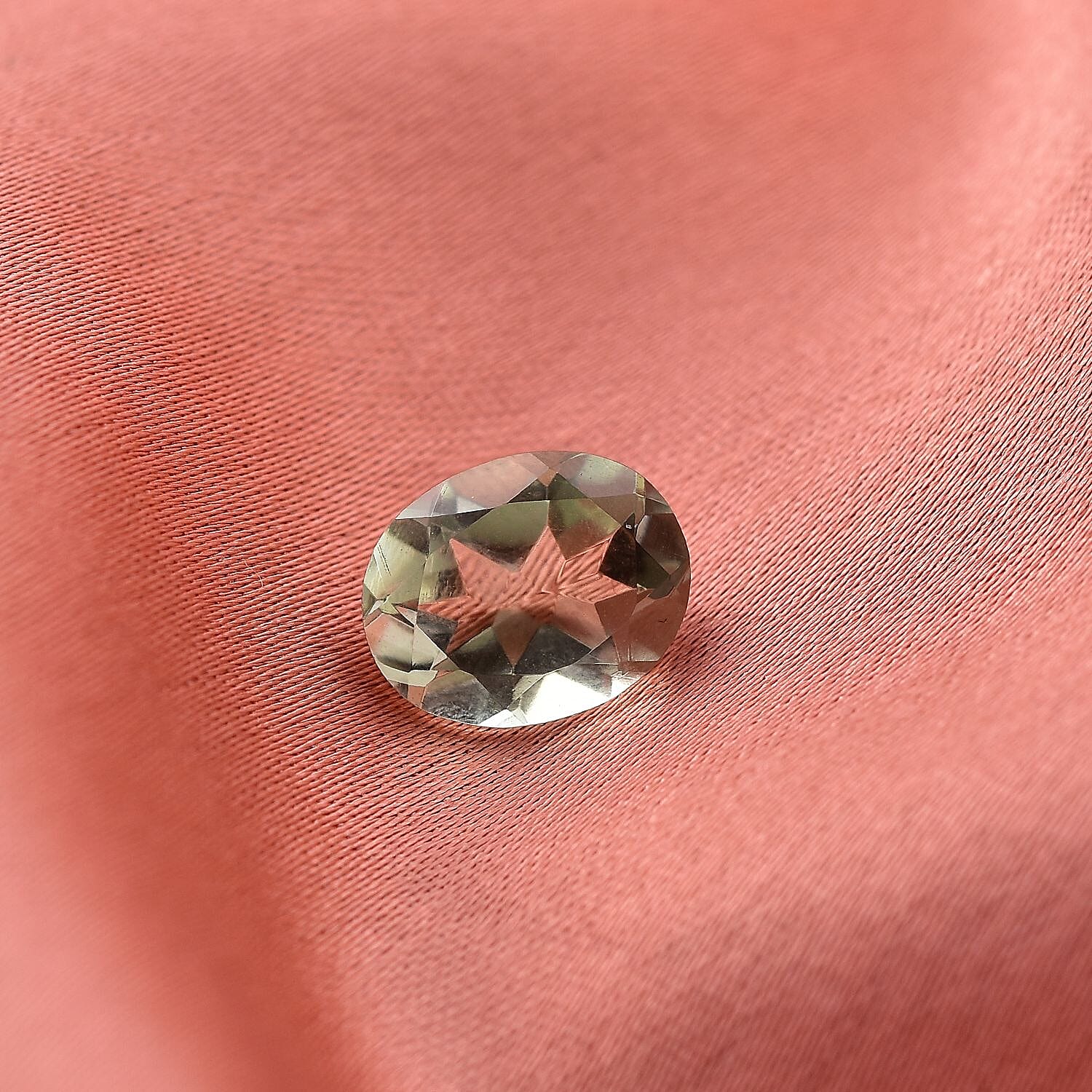 AAA Montezuma Prasiolite (Oval 10x8 mm) 2.30 ctw