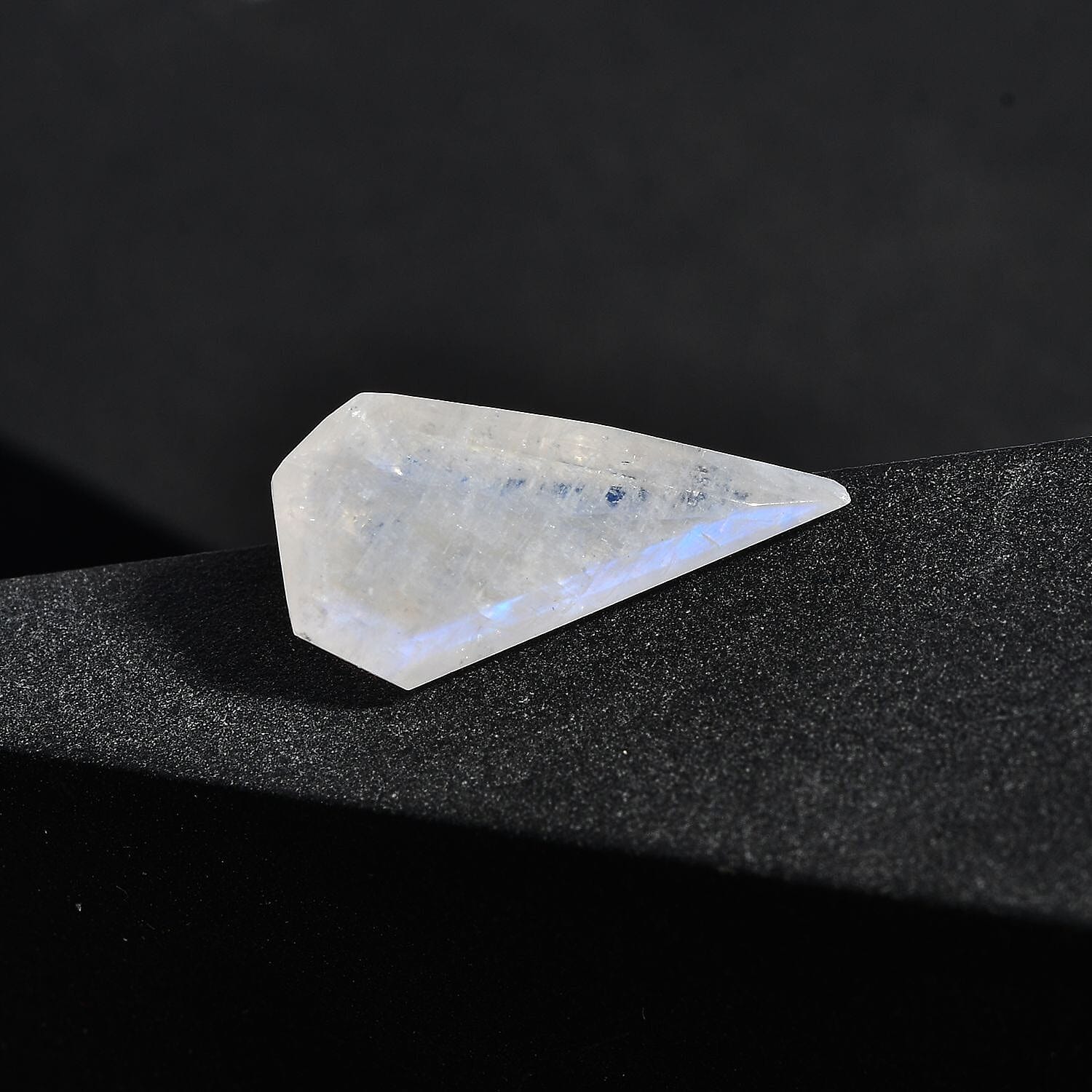Rainbow Moonstone (Fancy 16x8 mm) 2.97 ctw