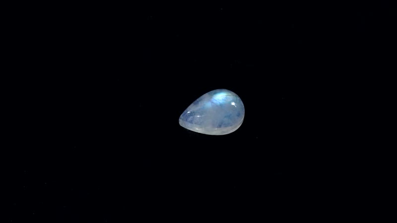 Rainbow Moonstone (Pear 12x8 mm) 3.06 ctw Loose Gemstone
