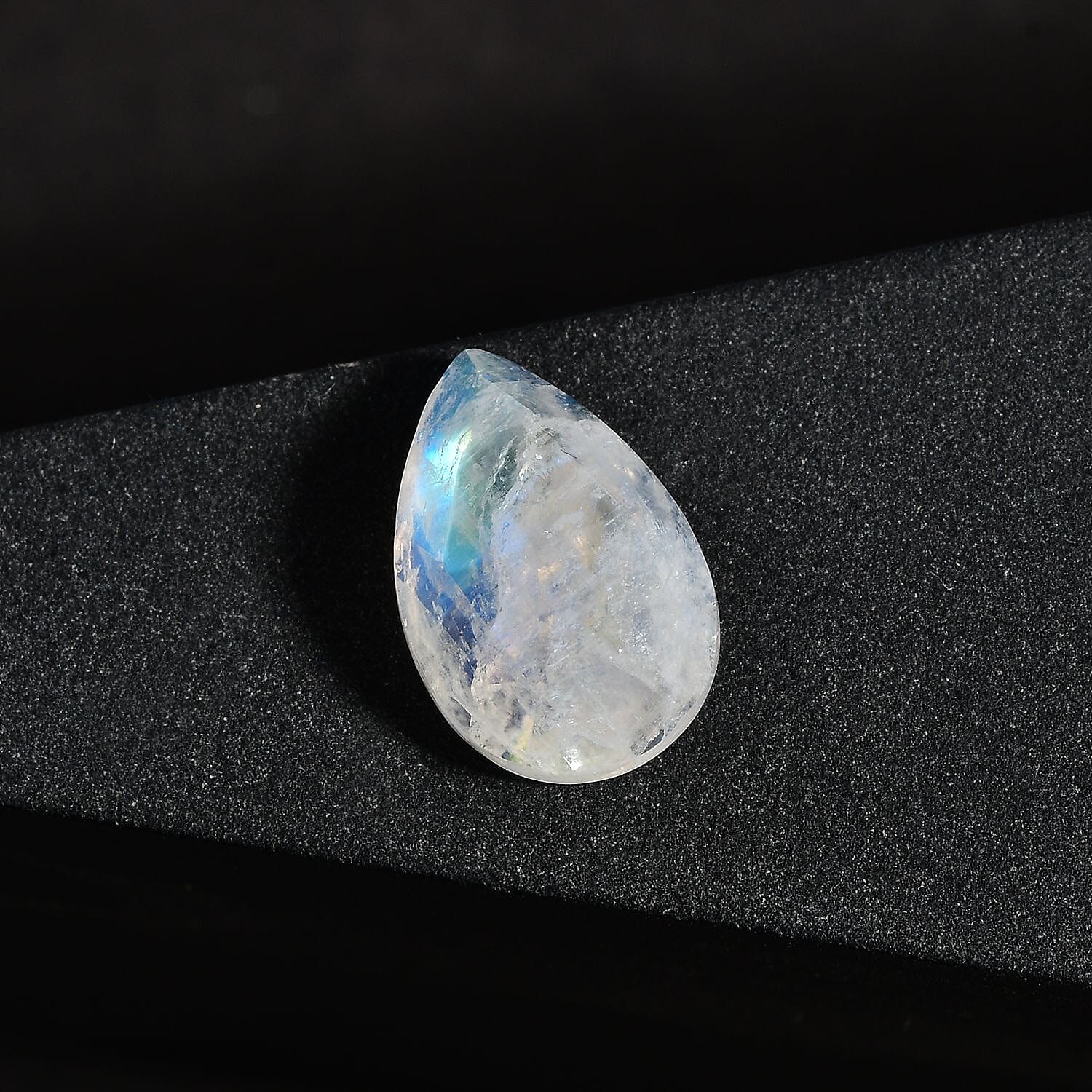 Rainbow Moonstone (Pear 12x8 mm) 2.70 ctw