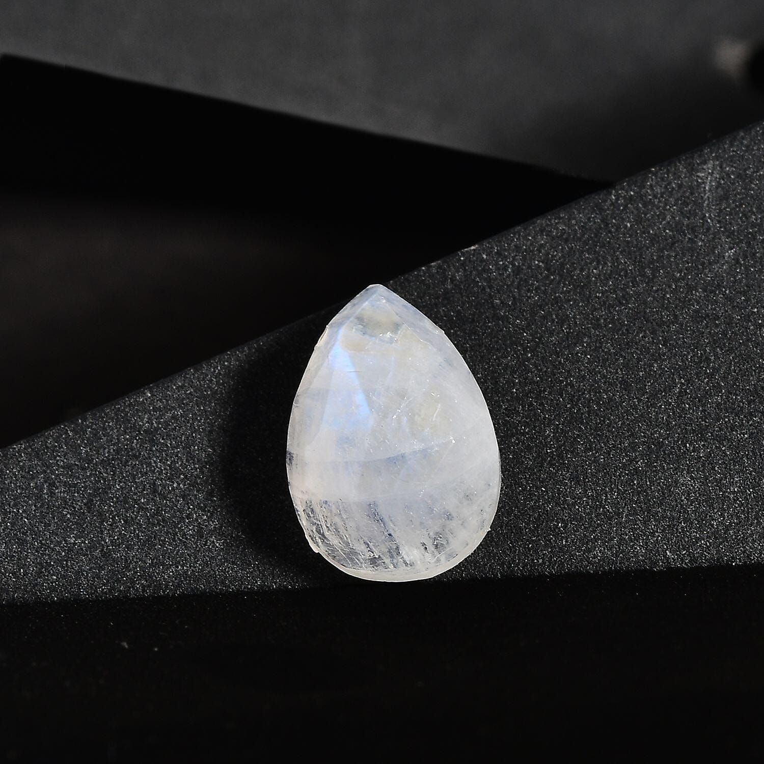 AA Rainbow Moonstone (Pear 12x8 mm) 3.19 ctw Loose Gemstone