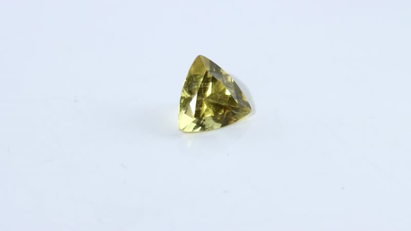 AA Yellow Beryl (Trl 8 mm) 1.45 ctw