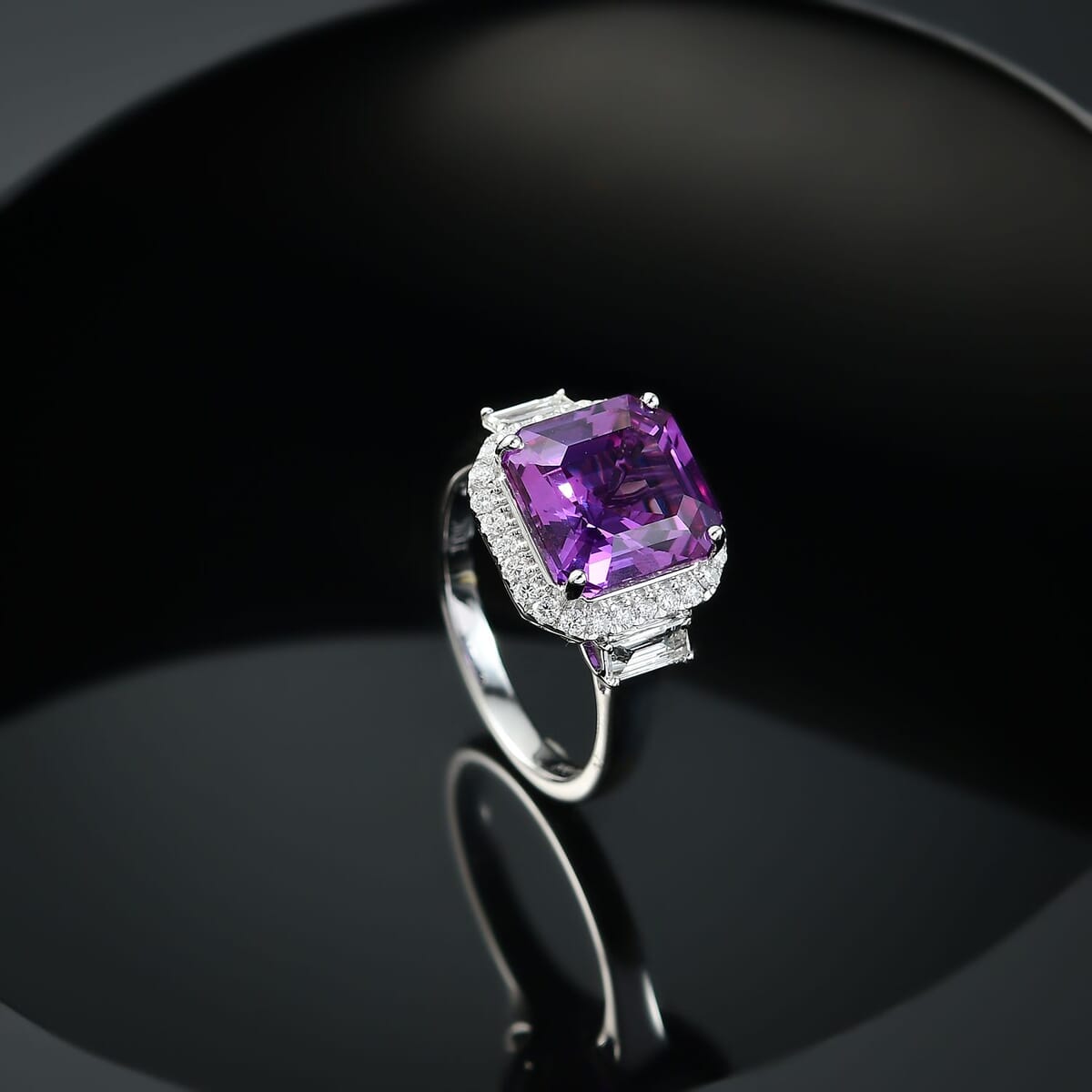 Certified & Appraised Luxuriant AAA Lab Grown Purple Sapphire and E-F VS Lab Grown Diamond 7.16 ctw Ring in 10K White Gold (Size 10.0) image number 1