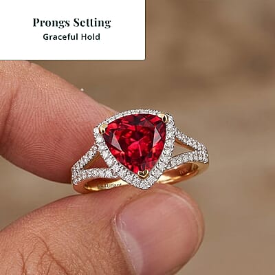 Certified & Appraised Luxuriant AAA Lab Grown Padparadscha Sapphire and E-F VS Lab Grown Diamond 5.28 ctw Ring in 10K Yellow Gold (Size 10.0)