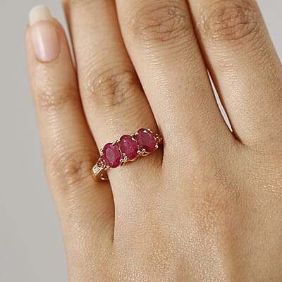Luxoro 10K Yellow Gold AAA Montepuez Ruby, Padparadscha Sapphire and White Diamond (I2) Art Deco Halo Ring (Size 10.0) 2.90 ctw