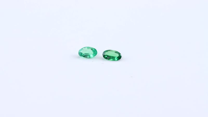 AA Tsavorite Garnet Set of 2 (Ovl 5x3 mm) 0.40 ctw