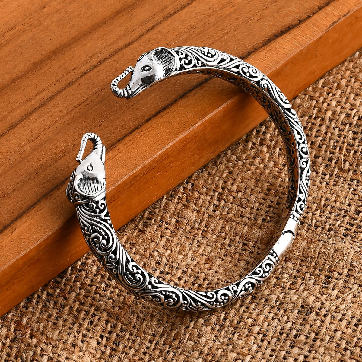 Bali Legacy Sterling Silver Elephant Bangle Bracelet (7.25 In) 32 Grams image number 1