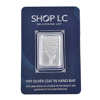 Leaf In Hand - Product card gallery slide 1 (10177916207417)