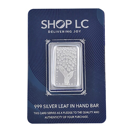 Leaf In Hand - Product card gallery slide 1 (10177916207417)