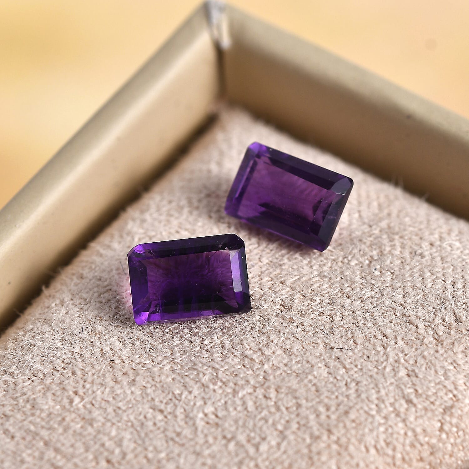 AA African Amethyst Set of 2 (Oct 6x5 mm) 1.01 ctw Loose Gemstone
