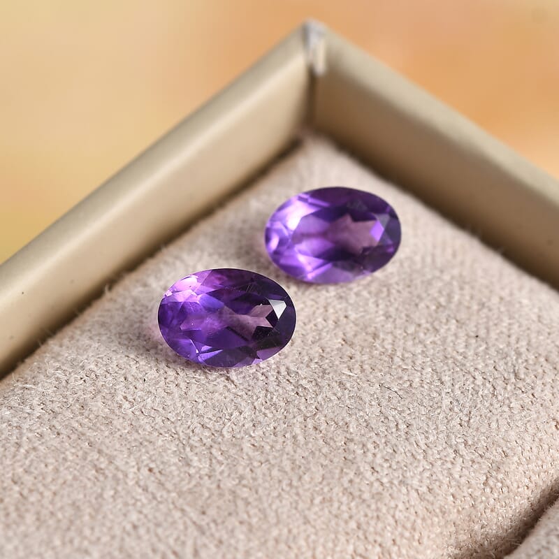 African Amethyst Set of 2 (Ovl 7x5 mm) 1.34 ctw Loose Gemstone