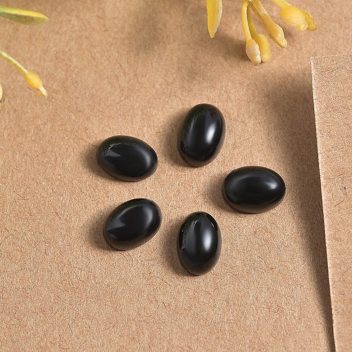 Black Onyx Set of 5 (Ovl 7x5 mm) 4.43 ctw Loose Gemstone image number 1