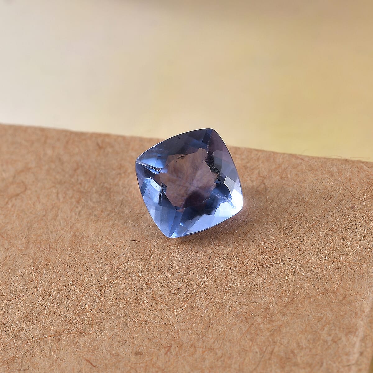 Color Change Fluorite (IR) (Cush 6x6 mm) 1.00 ctw Loose Gemstone image number 1