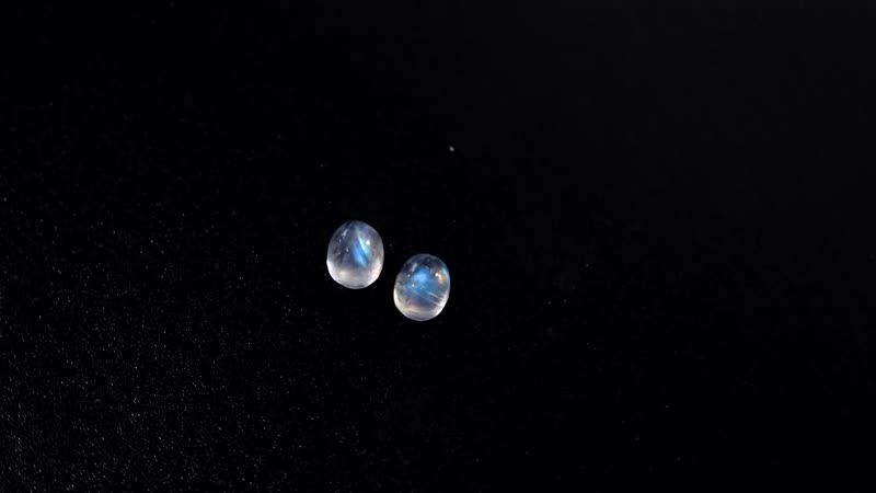 AA Rainbow Moonstone Set of 2 (Oval 5x4 mm) 0.87 ctw Loose Gemstone