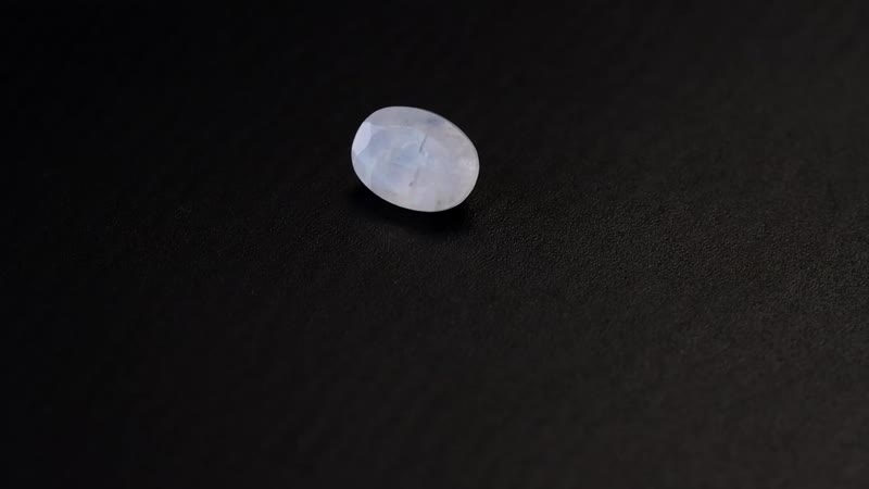 Rainbow Moonstone (Ovl 8x6 mm) 1.03 ctw Loose Gemstone