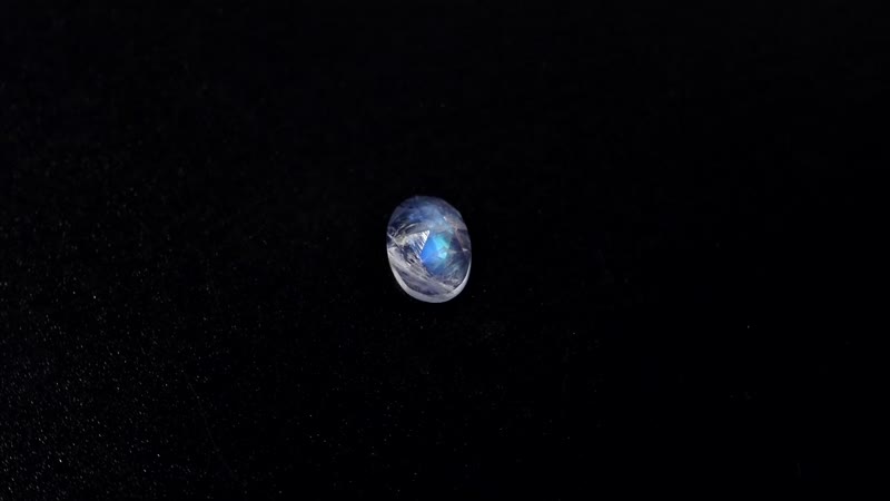 Rainbow Moonstone (Ovl 8x6 mm) 1.19 ctw Loose Gemstone