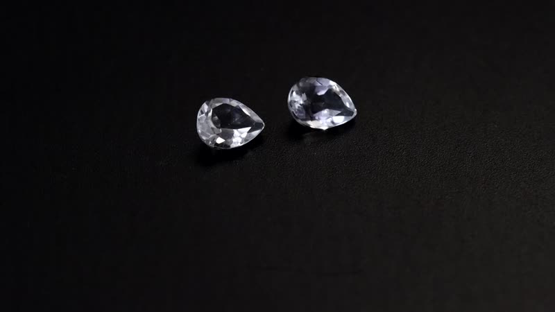 White Topaz Set of 2 (Pear 7x5 mm) 1.38 ctw Loose Gemstone