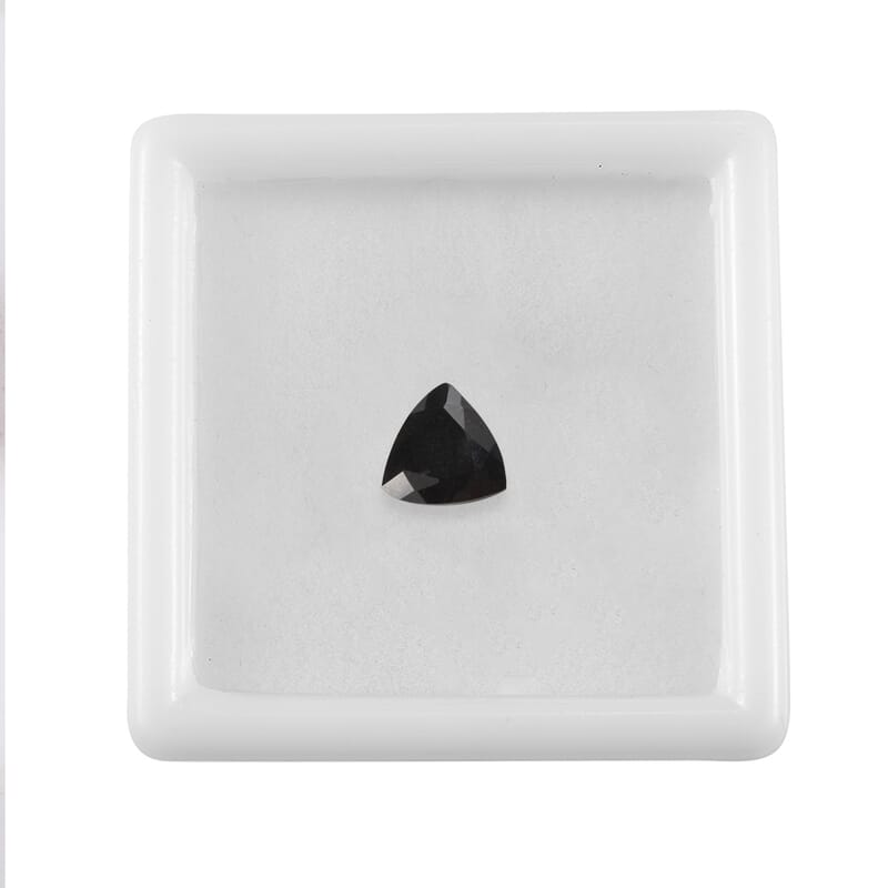 Australian Black Tourmaline (Trl 8 mm) 0.89 ctw Loose Gemstone