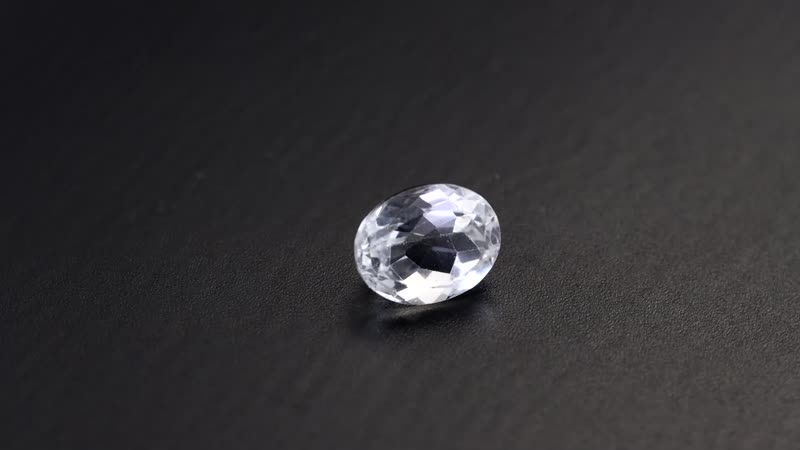 White Topaz (Oval 10x8 mm) 2.39 ctw Loose Gemstone