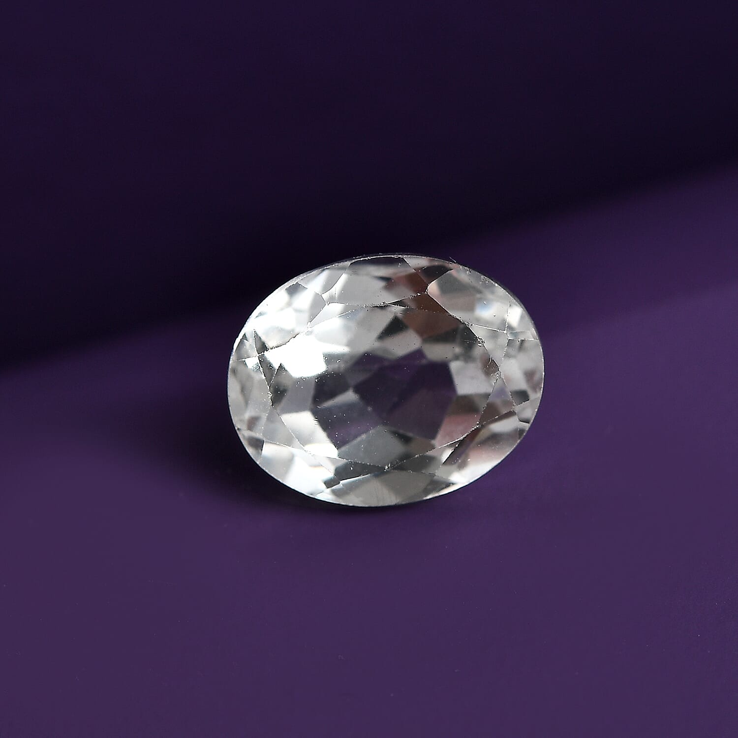 White Topaz (Oval 10x8 mm) 2.39 ctw Loose Gemstone