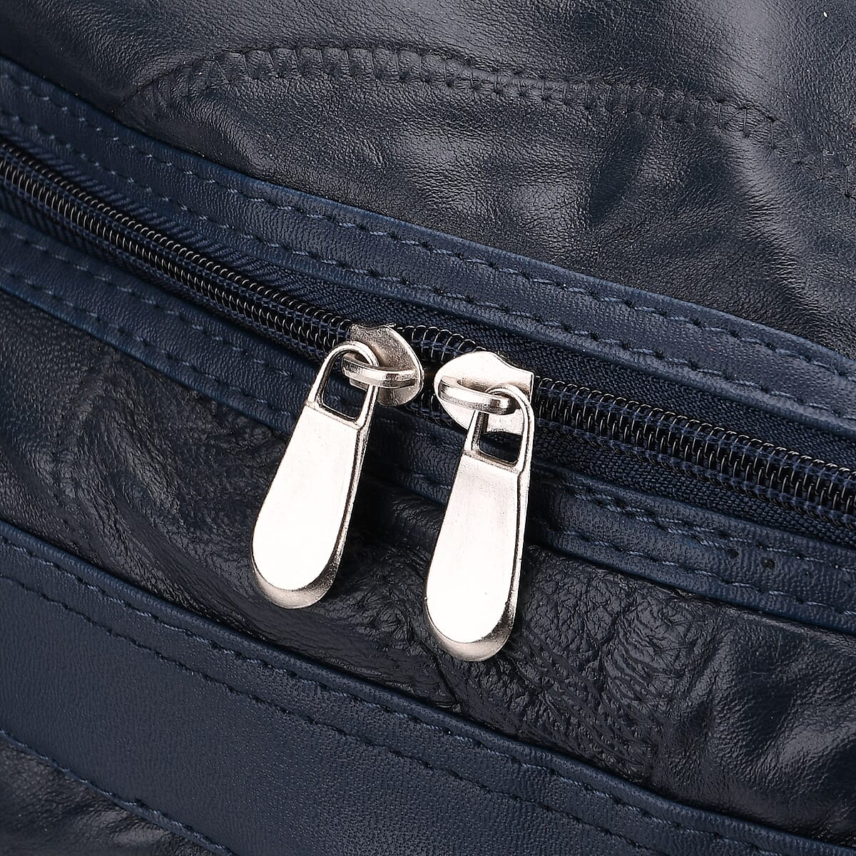 Navy Patchwork Sheep Genuine Leather Travel Bag with Detachable Shoulder Strap image number 5