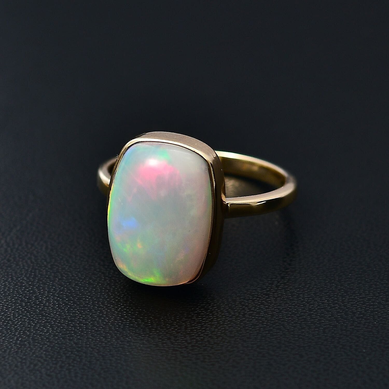 AAA Ethiopian Welo Opal 4.70 ctw Solitaire Ring in 10K Yellow Gold (Size 9.5)