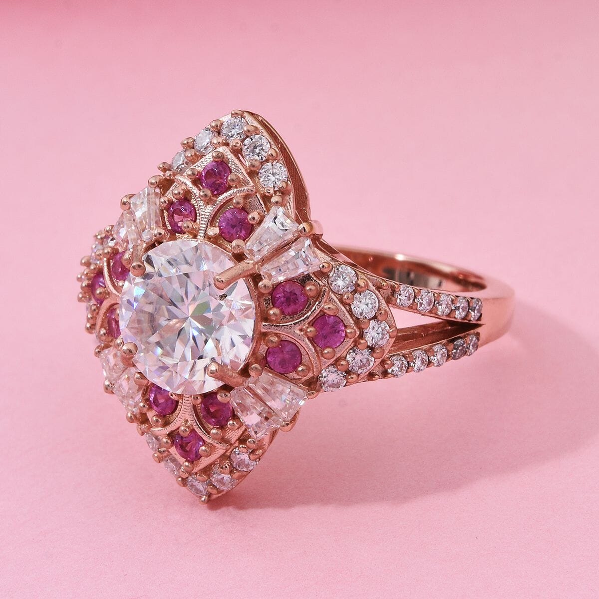 120 Faceted Moissanite and Madagascar Pink Sapphire 3.00 ctw Leaf Clover Ring in 18K Vermeil Rose Gold Over Sterling Silver (Size 10.0) image number 1