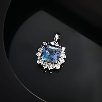Certified & Appraised Luxuriant AAA Asscher Cut Lab Grown Alexandrite and E-F VS Lab Grown Diamond 7.01 ctw Pendant without Chain in 10K White Gold