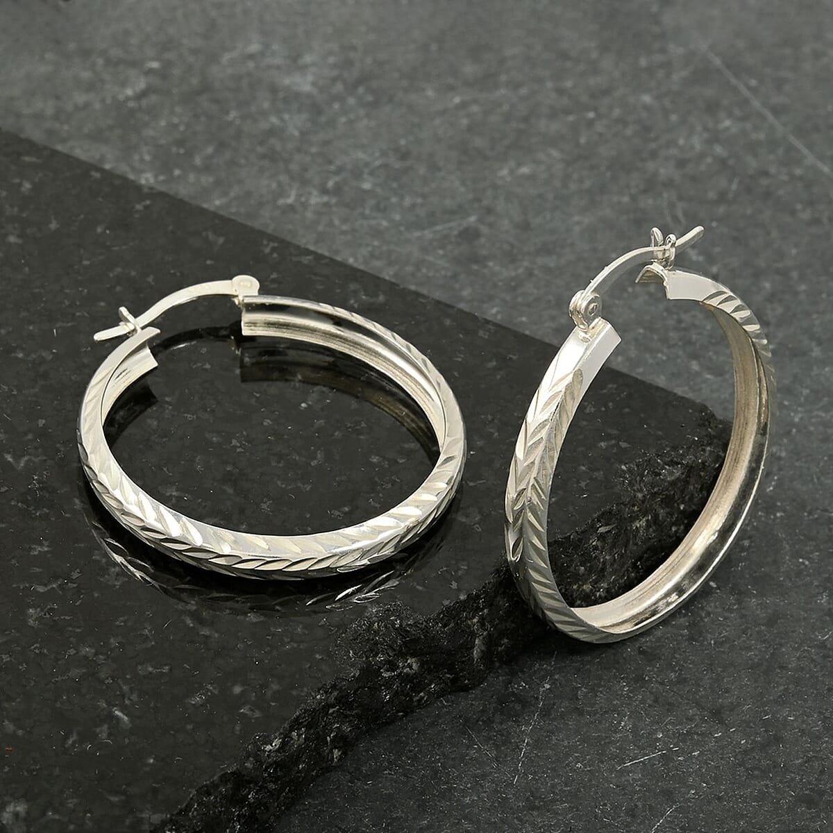 Sterling Silver Hoop Earrings 2.40 Grams image number 1