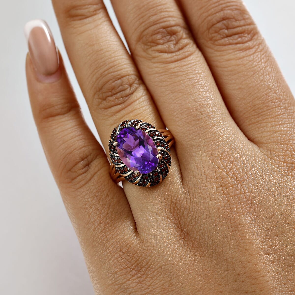 Karis Moroccan Rose and Mozambique Garnet 6.20 ctw Royal Mystique Ring in 18K Rose Gold Plated (Size 7.0) image number 2