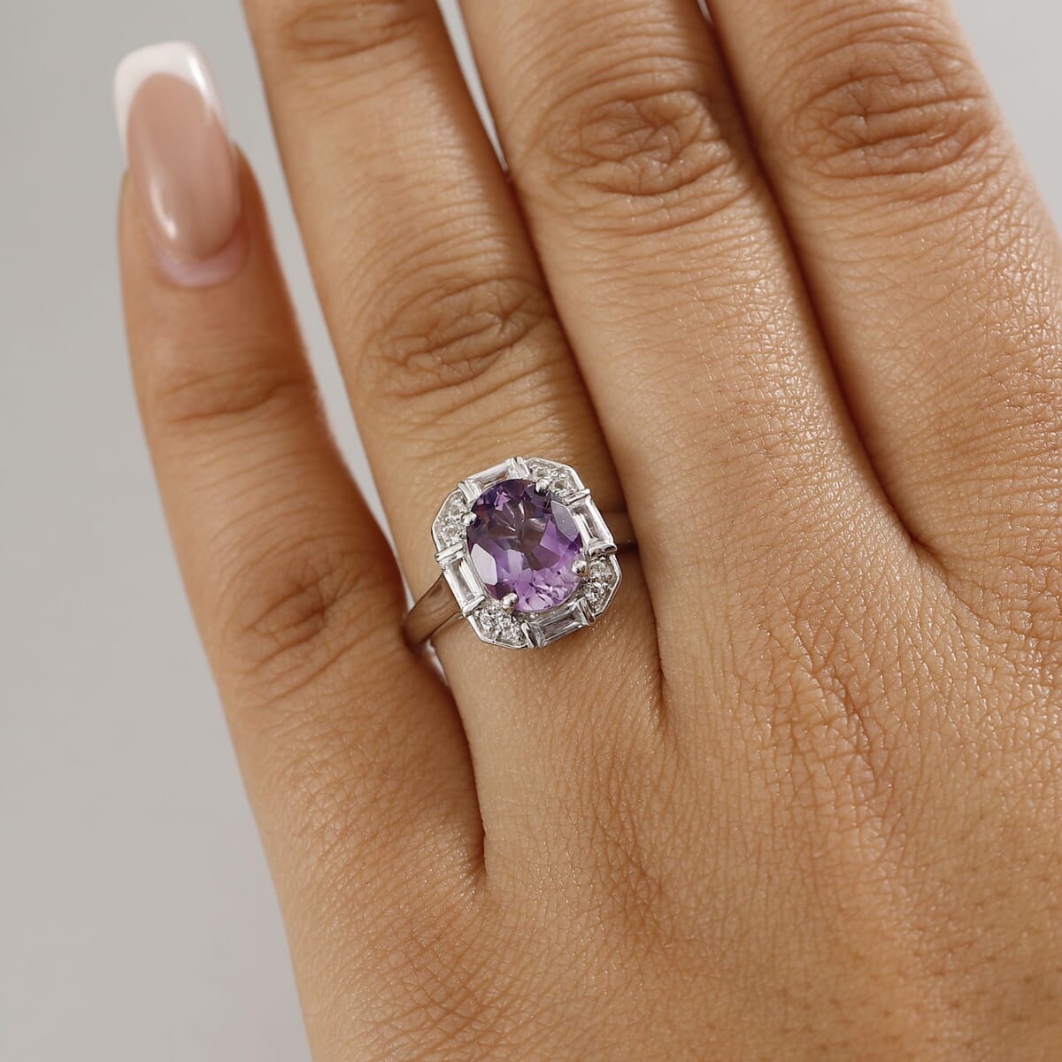 D'Joy Moroccan Rose and White Topaz 3.60 ctw Art Deco Ring in Platinum Over Sterling Silver (Size 7.0) image number 2