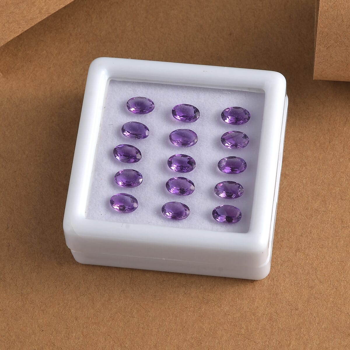 AA Moroccan Amethyst Assorted Box (Ovl 6x4 mm) 6.00 ctw Loose Gemstone image number 1