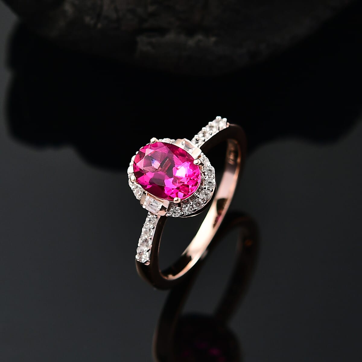Luxuriant Premium Bixbite (LG) and White Zircon 1.50 ctw Halo Ring in 18K Vermeil Rose Gold Over Sterling Silver (Size 7.0) image number 1