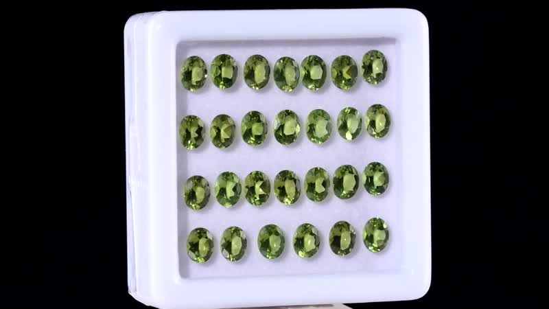 AA Peridot Arizona Assorted Box (Ovl 5x4 mm) 10.00 ctw Loose Gemstone