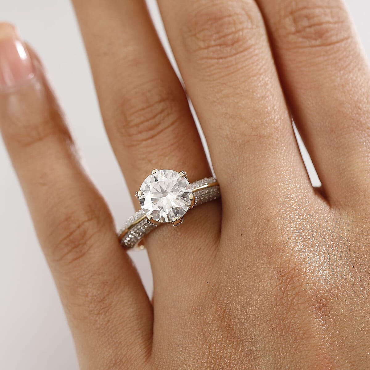 10K Yellow Gold Moissanite (Rnd 10mm) Crown Ring (Size 12.0) 5.65 ctw image number 2