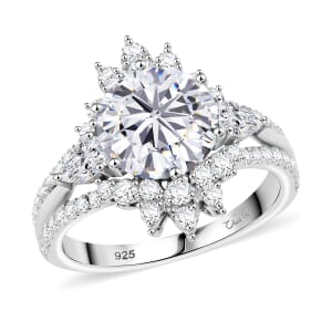 Clarte Eternal Collection Moissanite 3.50 ctw Ring in Sterling Silver (Size 10.0)