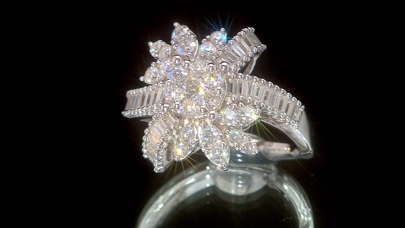 Clarte Snowflake Collection Moissanite Ring in Sterling Silver (Size 10.0) 1.40 ctw