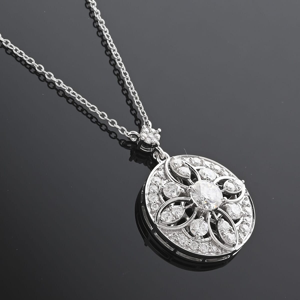Clarte Celestial Collection Moissanite 2.00 ctw Necklace in Sterling Silver 18 Inches image number 1