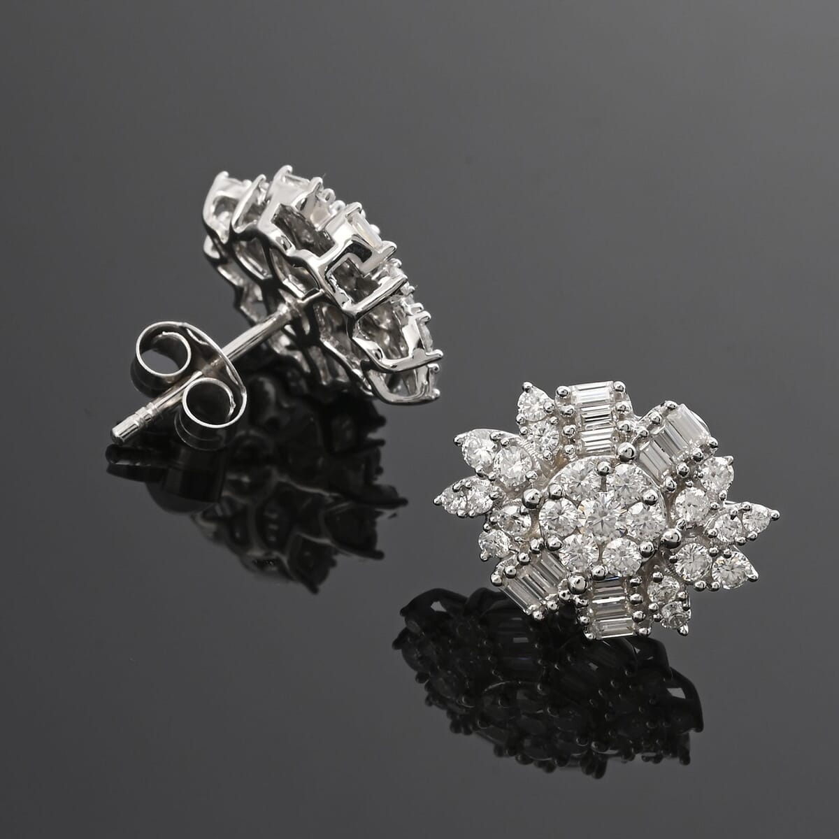 Clarte Snowflake Collection Moissanite 1.30 ctw Stud Earrings in Sterling Silver image number 1