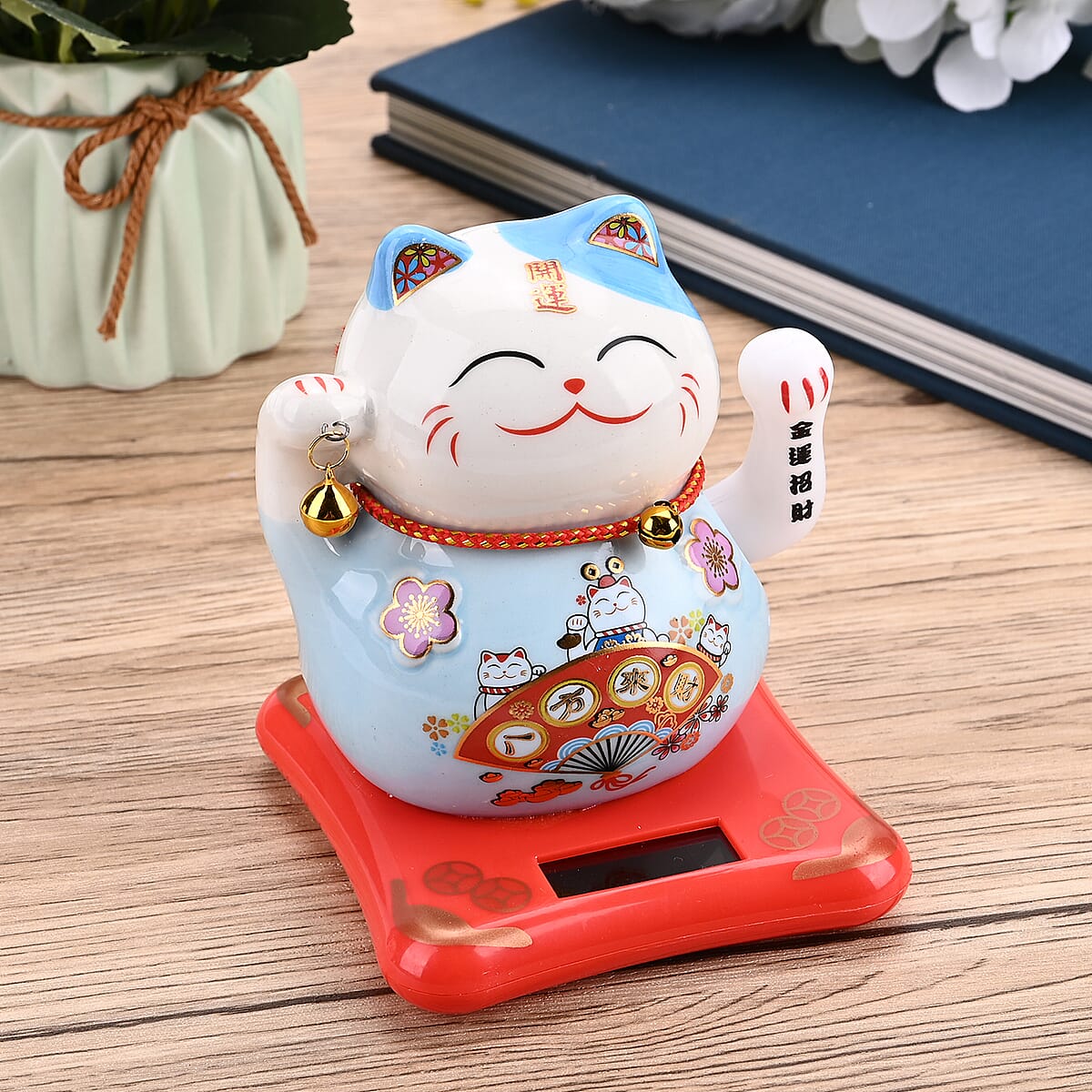 Ceramic Solar Money Cat Decoration - Wealth from Everywhere image number 1