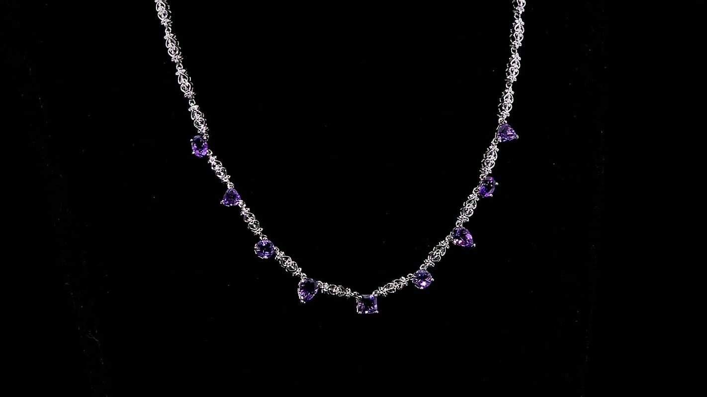 Karis Moroccan Rose 7.75 ctw Vintage Elegance Necklace in Platinum Bond (18 Inches)