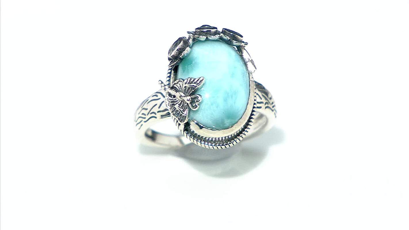 Artisan Crafted Premium Larimar and Sky Blue Topaz 7.00 ctw Fancy Ring in Black Oxidied Sterling Silver (Size 10.0)