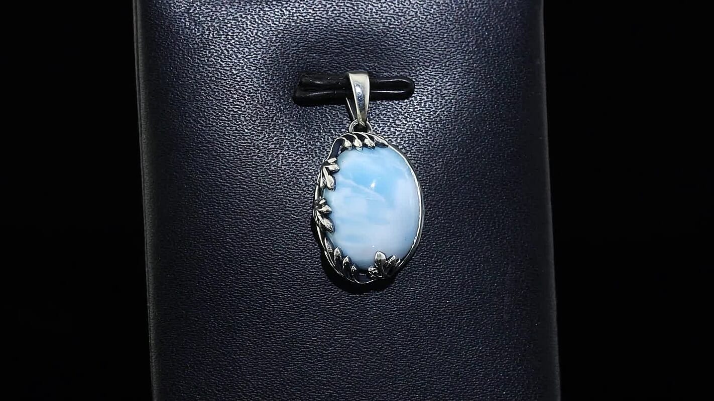 D'Joy Premium Larimar 12.50 ctw Flowing Leaf Pendant without Chain in Sterling Silver