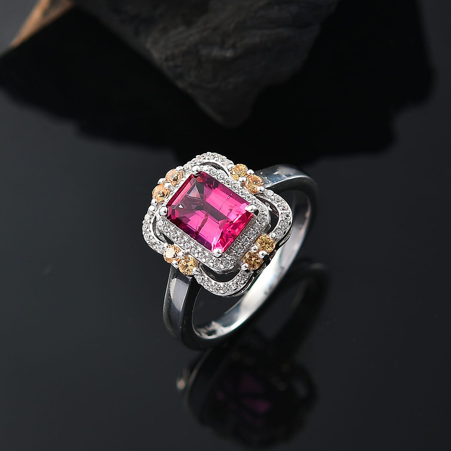 ブリリアントピース　
753 3歳女の子　着物フルセット Buy Luxuriant Bixbite (LG) and Multi Gemstone 1.90 ctw Twilight