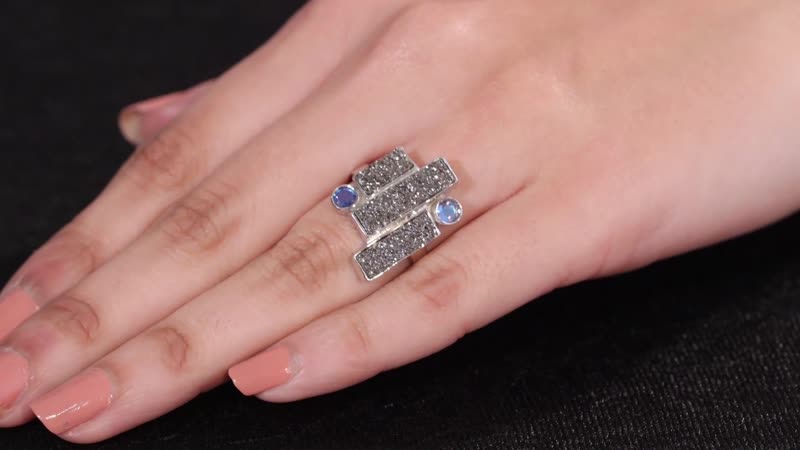 Sajen Silver Black Diamond Flat Drusy Quartz, Rainbow Iriss Doublet Quartz Ring in Rhodium Over Sterling Silver (Size 10.0) 6.15 ctw