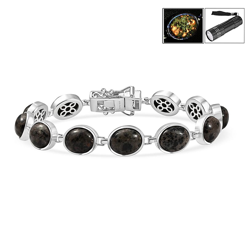 Karis Natural Yooperlite 31.30 ctw Bracelet in Platinum Bond (7.25 In) with Free UV Flash Light