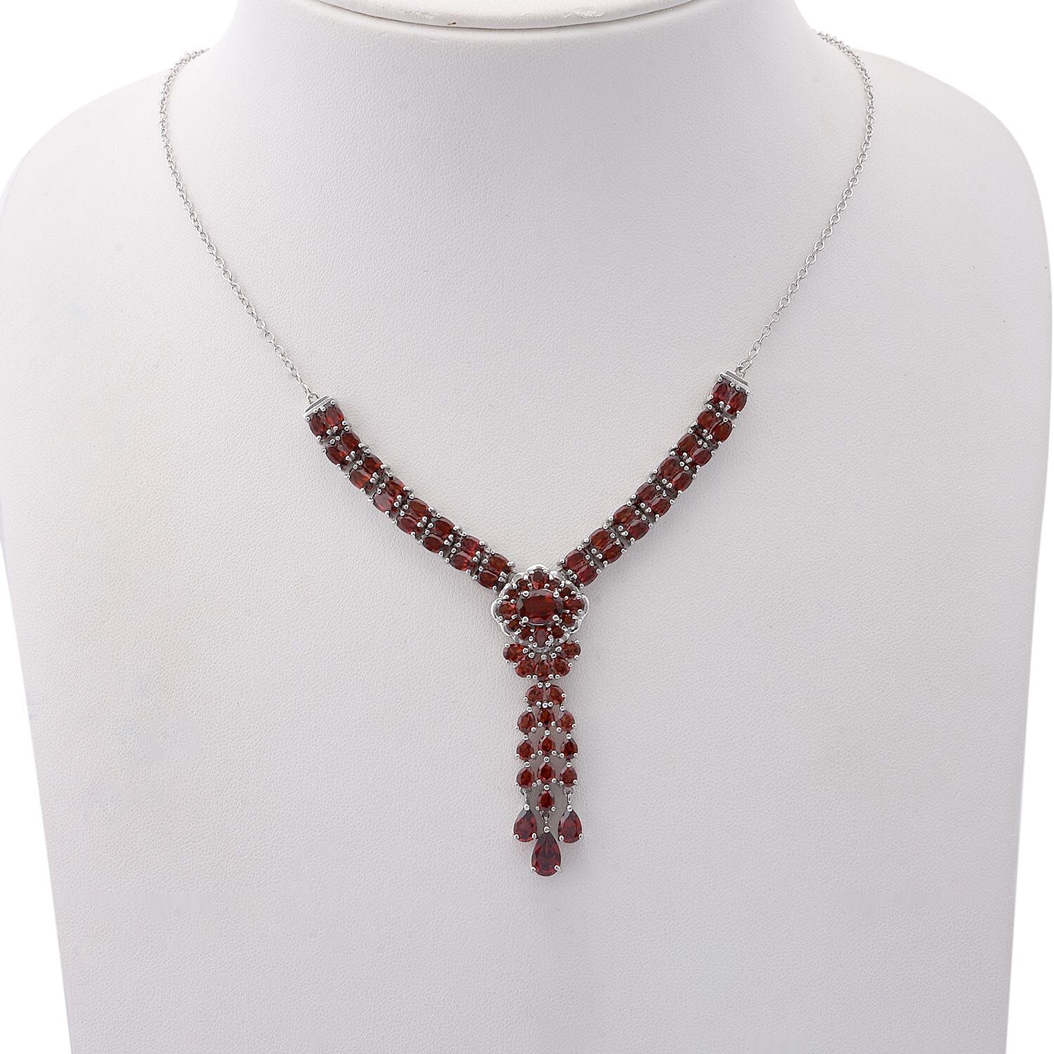 Mozambique Garnet - Product card gallery slide 3 (10145987461403)