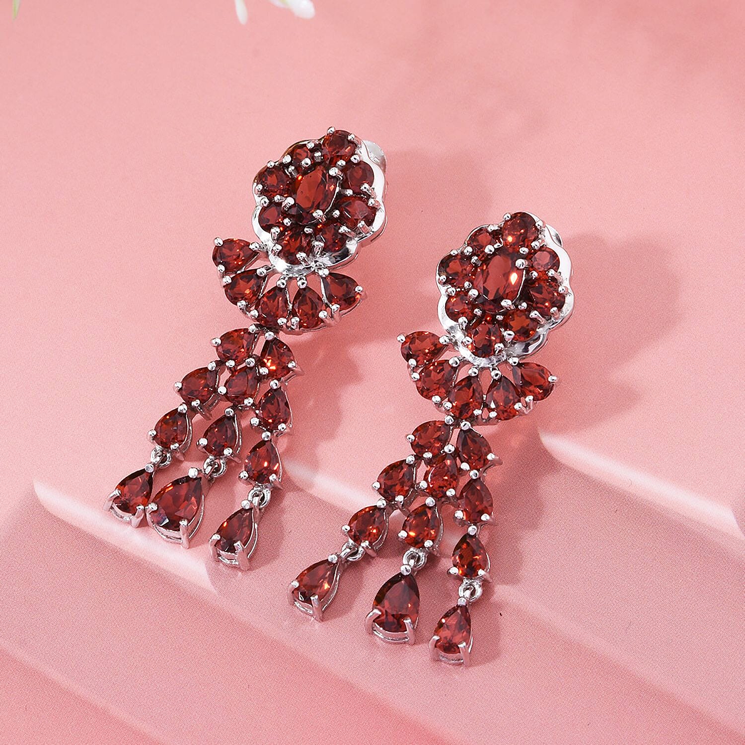 Mozambique Garnet - Product card gallery slide 2 (10145981530395)