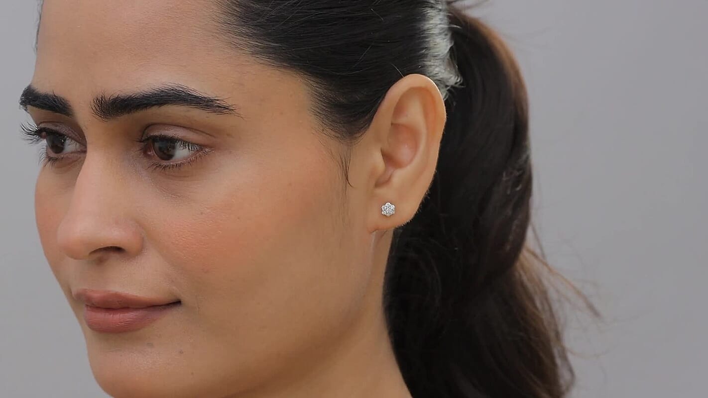 Lab Grown Diamond (SI) 0.25 ctw Stud Earrings in Rhodium Over Sterling Silver
