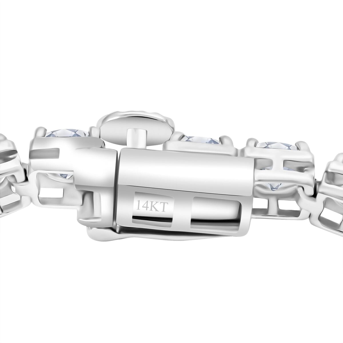 Luxuriant Lab Grown Diamond 12.00 ctw Bracelet in 14K White Gold (7.00 In) 12.22 Grams image number 2